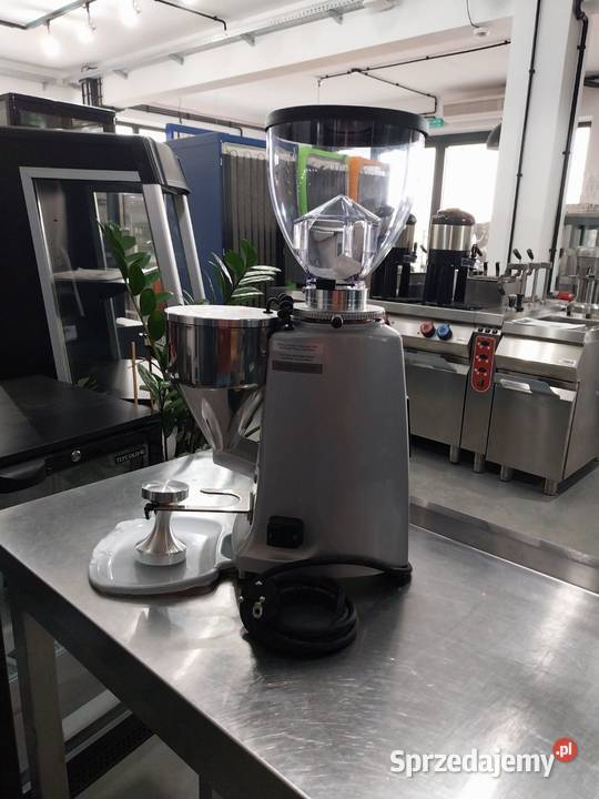 Młynek do kawy Mazzer Mini Electronic A Kazuń Polski sprzedam