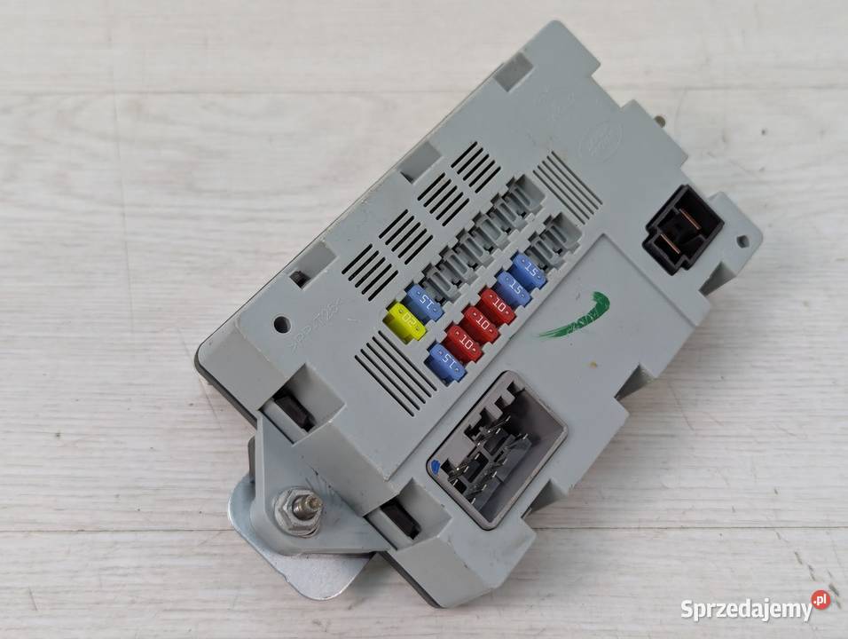 SKRZYNKA BEZPIECZNIKÓW MODUŁ BSI JAGUAR FPACE Białystok