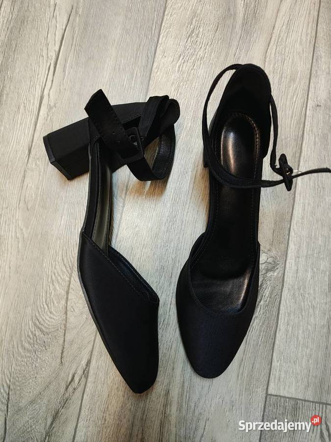 43 Czarne czółenka wieczorowe z zapięciem NOWE Kraków