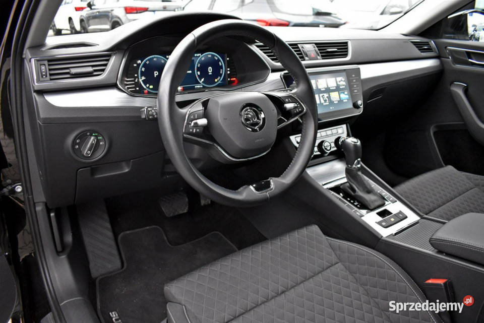 koda Superb Bezwypadkowy Salon Polska Serwis ASO Łódź