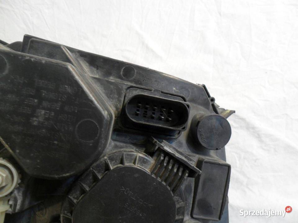 Reflektor Przód strona lewa Volkswagen Amarok osobowe Nowy Tomyśl