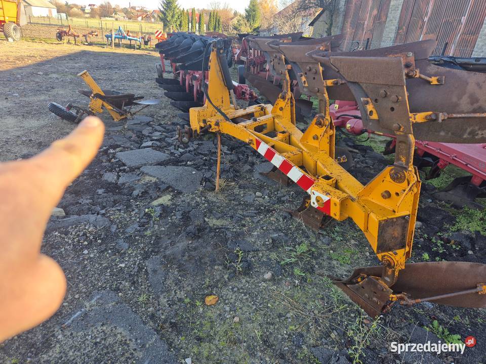 Pługi obrotowe Naud Gregoire Besson Kuhn nieuszkodzony Okrzeja sprzedam