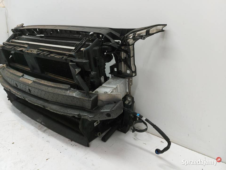 AUDI RS5 8W8 F5 29 TFSI Pas przód chłodnice