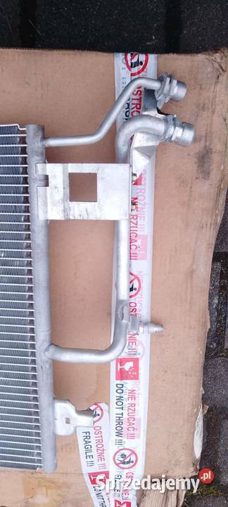 Chłodnica klimatyzacji AUDI A4 B5 9400 19 TDI Części samochodowe Jastrzębie-Zdrój