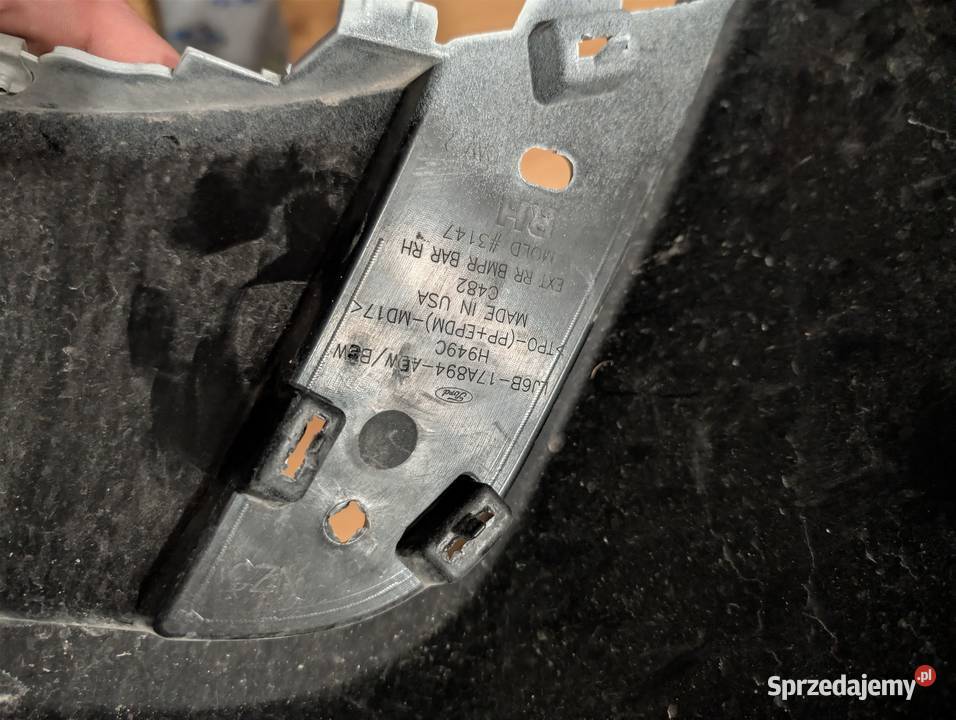 Narożniki zderzaka Ford Escape MK4 Kuga MK3 osobowe Wrocław