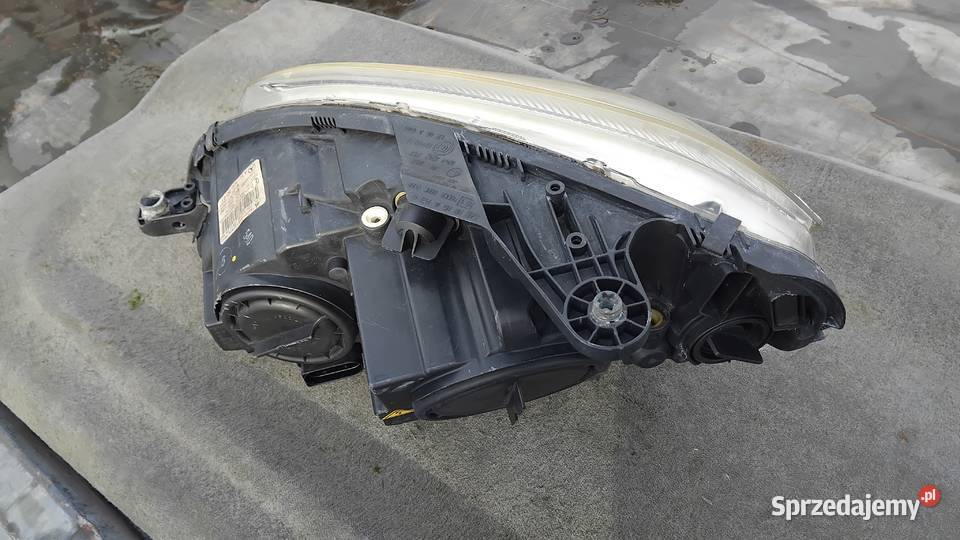 Mercedes C W204 CLC C204 reflektor xenon EU ORG osobowe Mielec