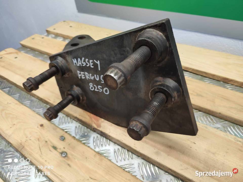 Ucho odciągu ramienia Massey Ferguson 8250 Wilkowo