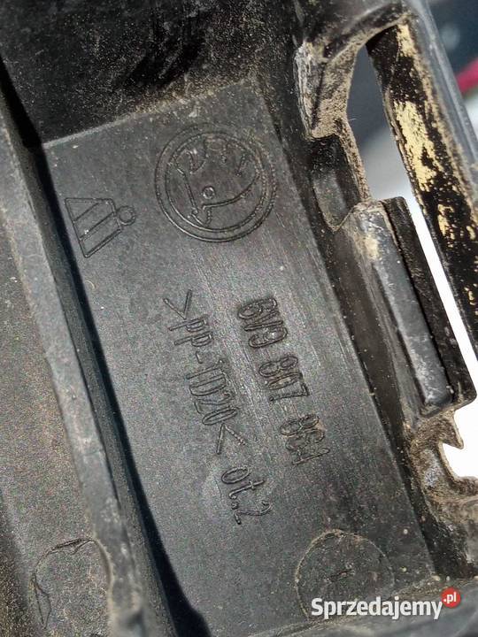ŚLIZG ZDERZAKA TYŁ KOMPLET KOMBI LIFT 6V9807863 Rok produkcji 2019 Zderzaki