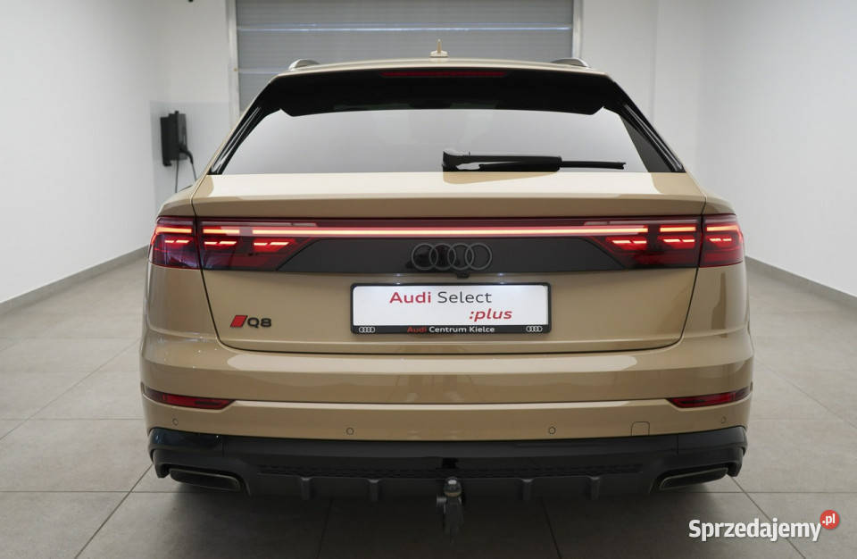 Audi Q8 55 TFSIe 394 Quattro Sline Kamera 360 elektryczne lusterka Kielce