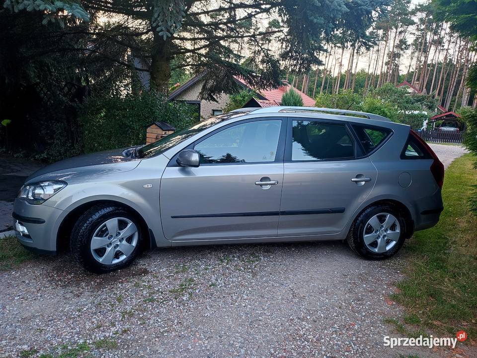 Kia Ceed 16 CRDI SW wielofunkcyjna kierownica