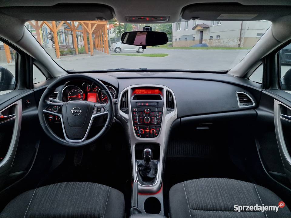 Opel Astra J Hatchback 14 Benz Niski Przebieg Ryglice