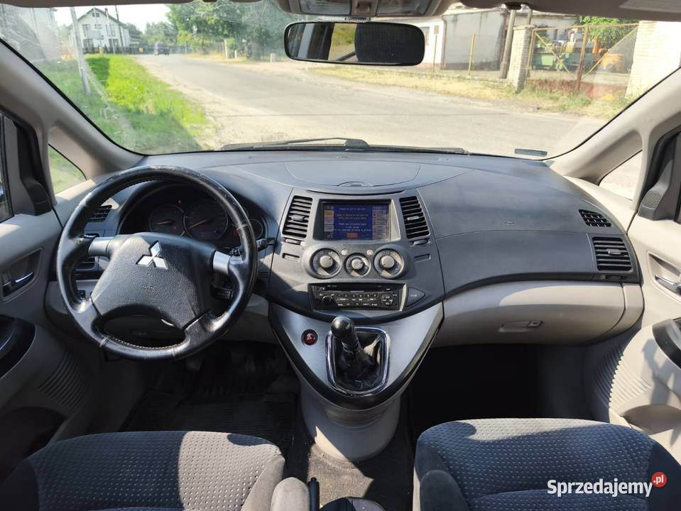 Mitsubishi Grandis 2006 20 TDI 140 koni 285 Łuków