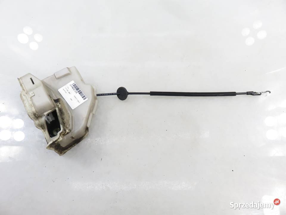 ZAMEK LEWY PRZEDNI VW GOLF V osobowe sprzedam