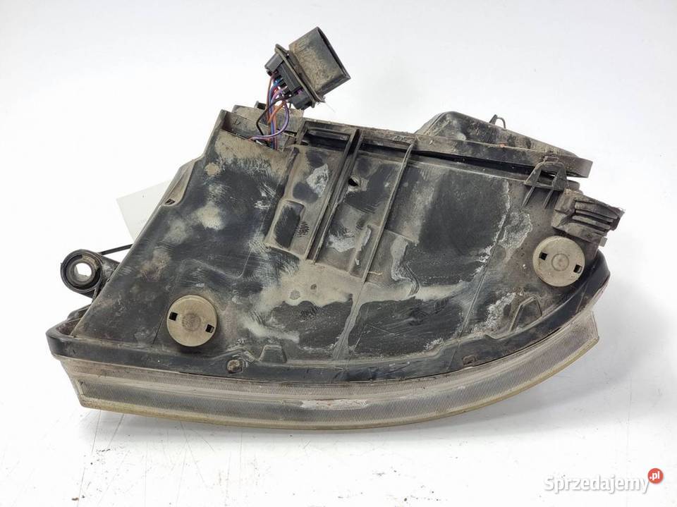 LAMPA PRAWA PRZÓD SEAT AROSA osobowe Lipno
