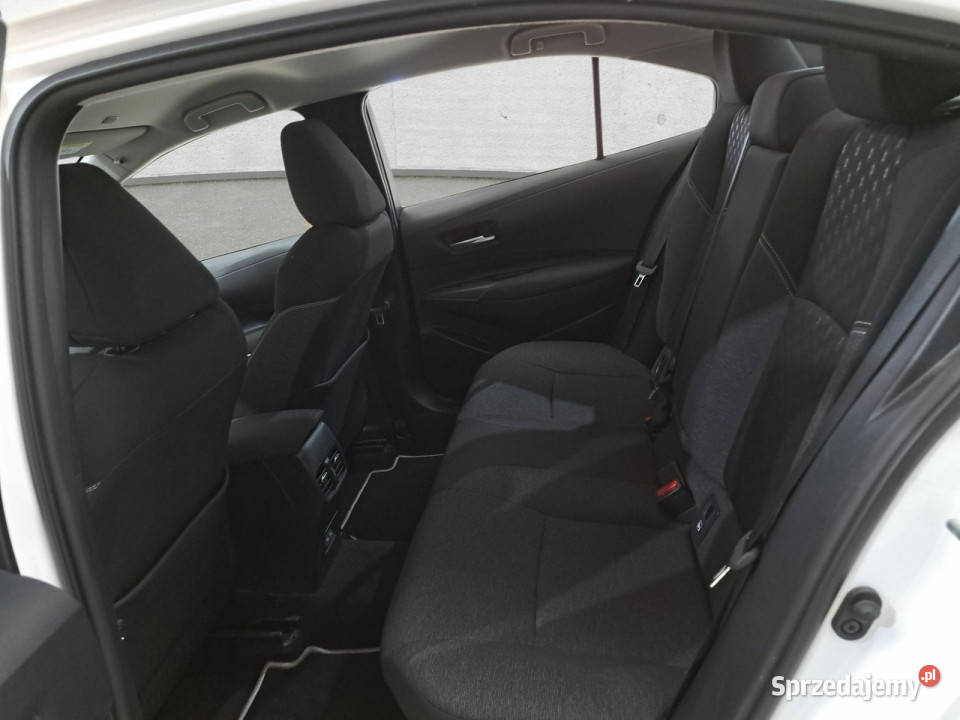 Toyota Corolla Seria E16 2012 dolnośląskie