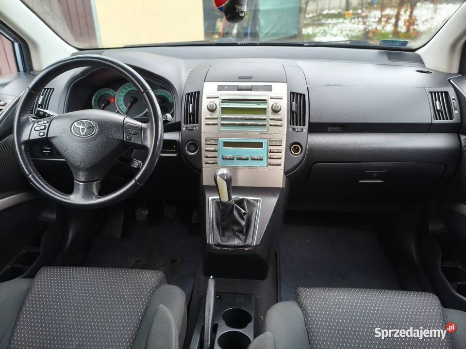 Toyota Corolla Verso 16 łódzkie