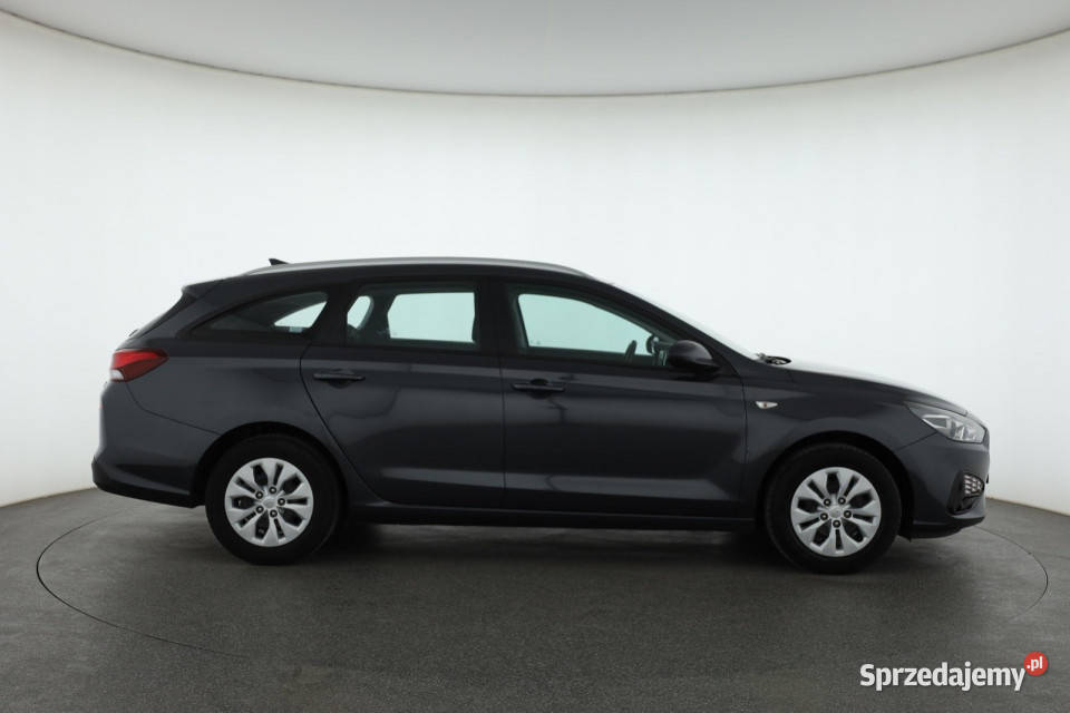 Hyundai i30 15 DPI gniazdo USB i30
