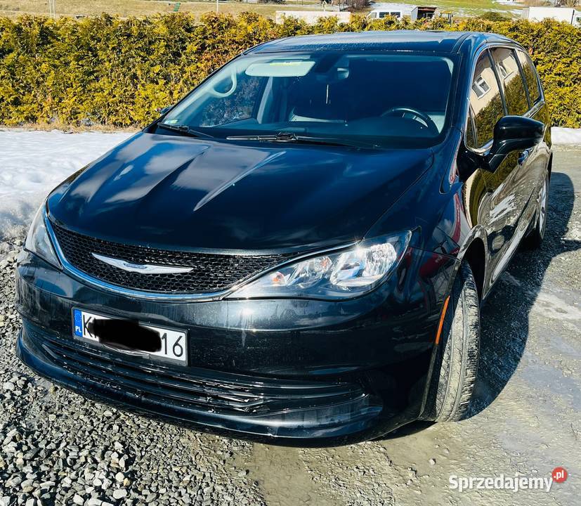Chrysler Pacifica 36 benzyna Samochody osobowe Skomielna Czarna