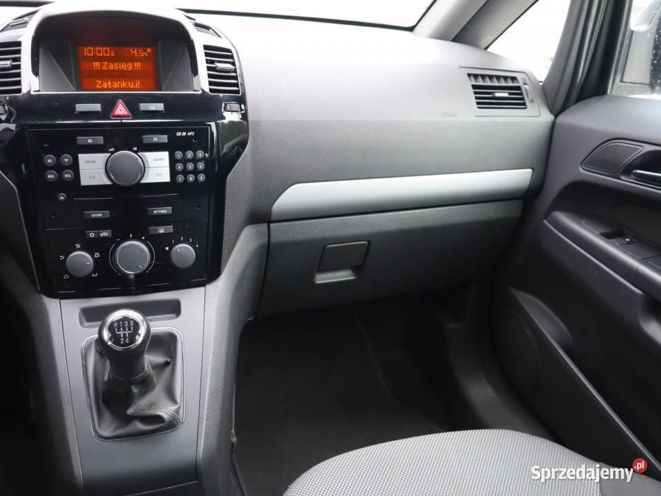 Opel Zafira 16
