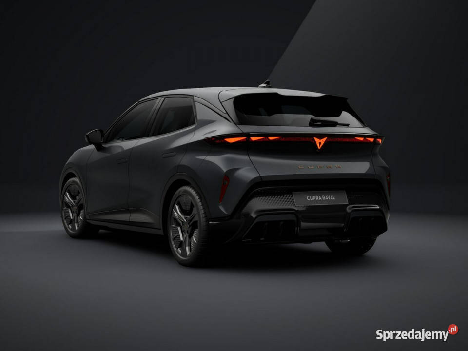 Cupra Raval Dynamic 155KW 210 NOWA CUPRA RAVAL światła do jazdy dziennej Łódź