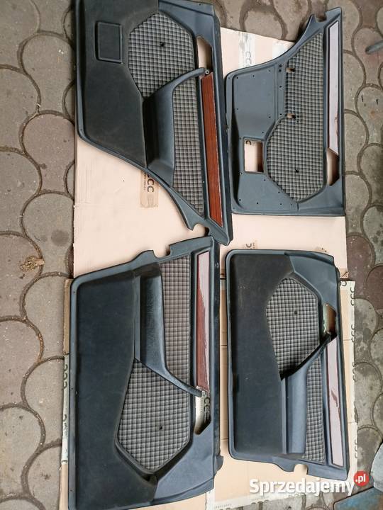 Mercedes 124 W124 boczki drzwiowe karo komplet Skarżysko-Kamienna