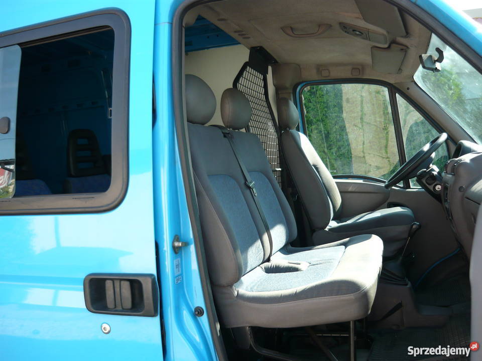 RENAULT MASTER 28 DTI 6OSOBOWY radio / CD Staniątki