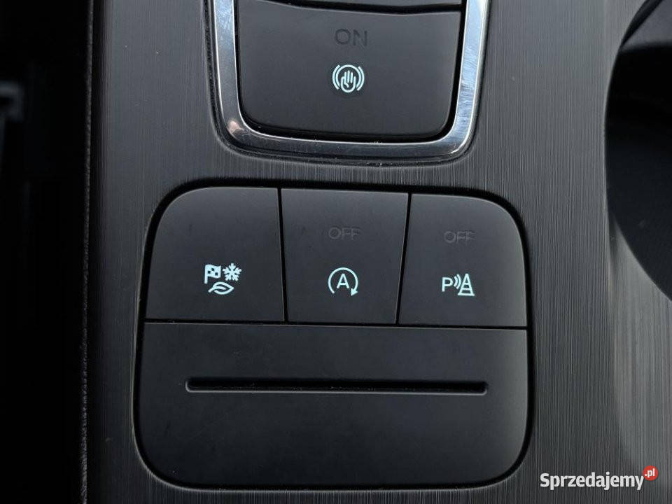 FORD Kuga 2022r Salon Bogata wersja Warszawa