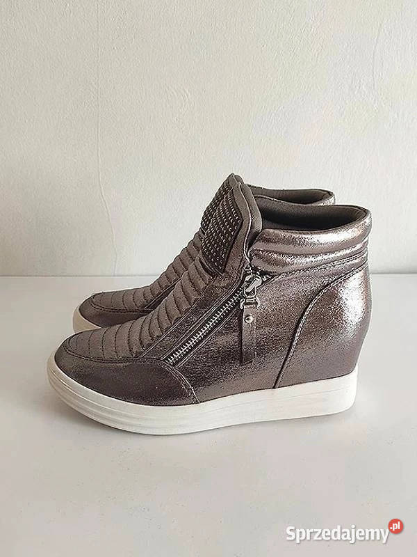 Buty botki sneakersy złote Półbuty warmińsko-mazurskie Olsztyn