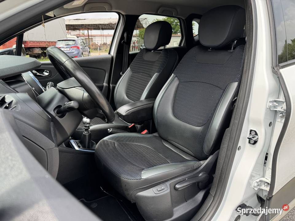 Renault Captur 12 BENZYNA Klimatronik Nawigacja 1200cm3 Konin sprzedam