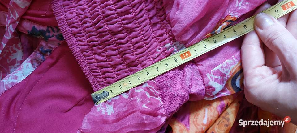 Zwiewna sukienka letnia na szyję wiazana Spódnice i sukienki lubelskie Józefów Roztoczański