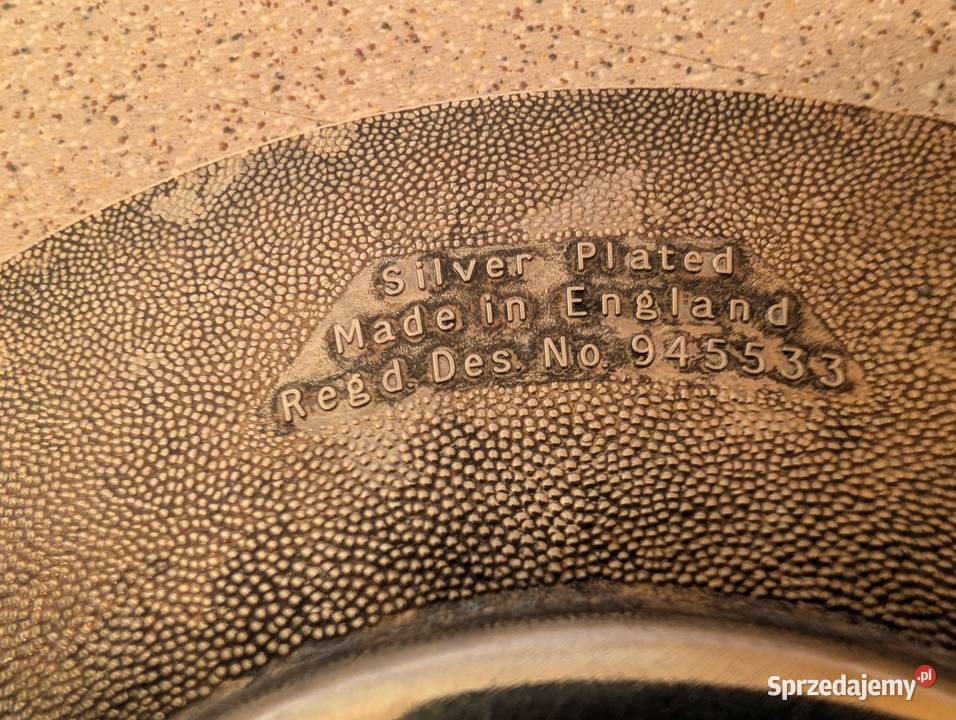 Talerzyk srebrzony sygnowany Piła