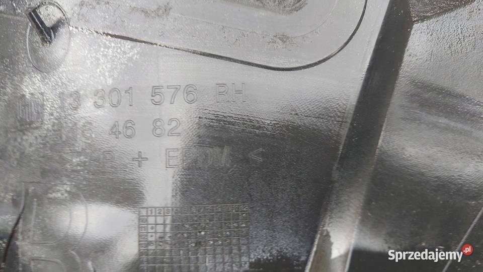 NADKOLE KOMPLETNE PRAWE OPEL ZAFIRA C 13301576 Międzychód