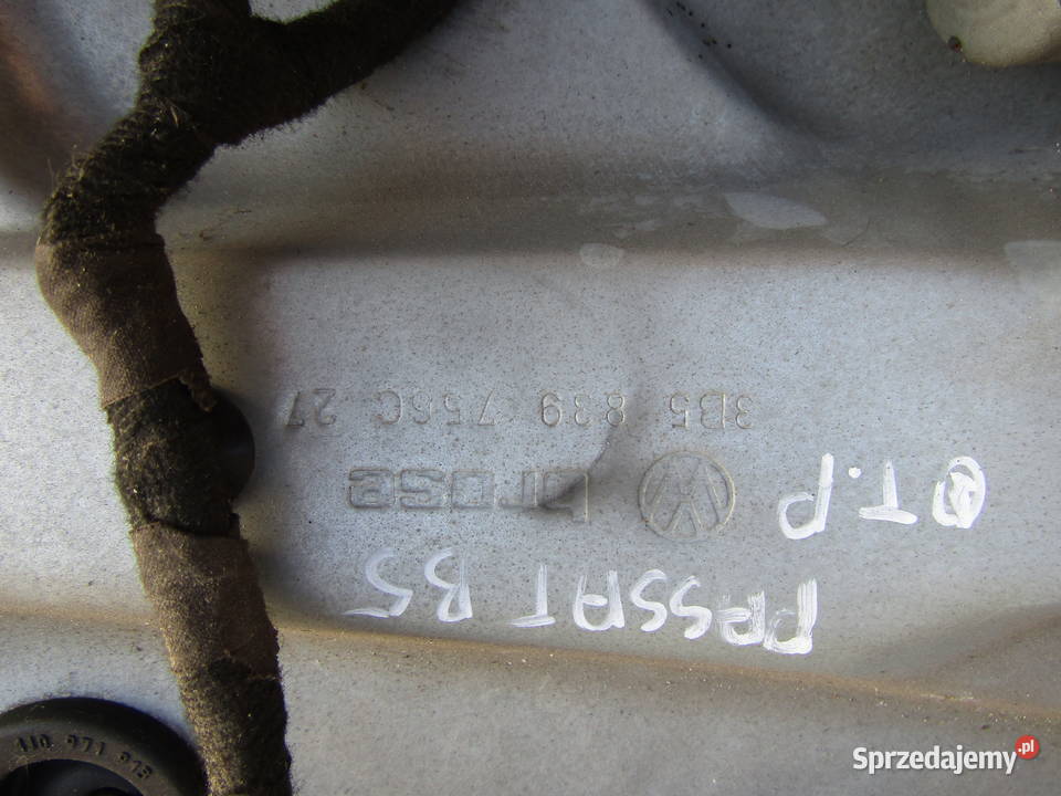 MECHANIZM OPUSZCZANIA SZYB TYLNY PRAWY VW PASSAT Mechanizmy opuszczania szyb Mysłaków
