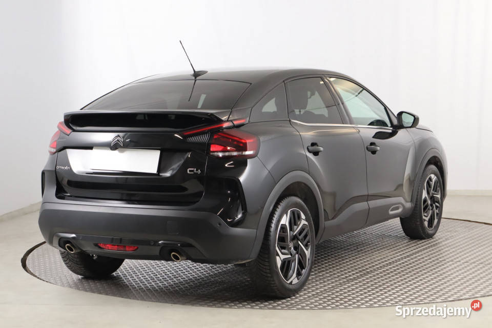 Citroen C4 12 PureTech 32272km