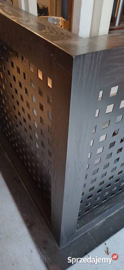 Przegroda parawan panel zasłona do restauracji Dziekanów Leśny