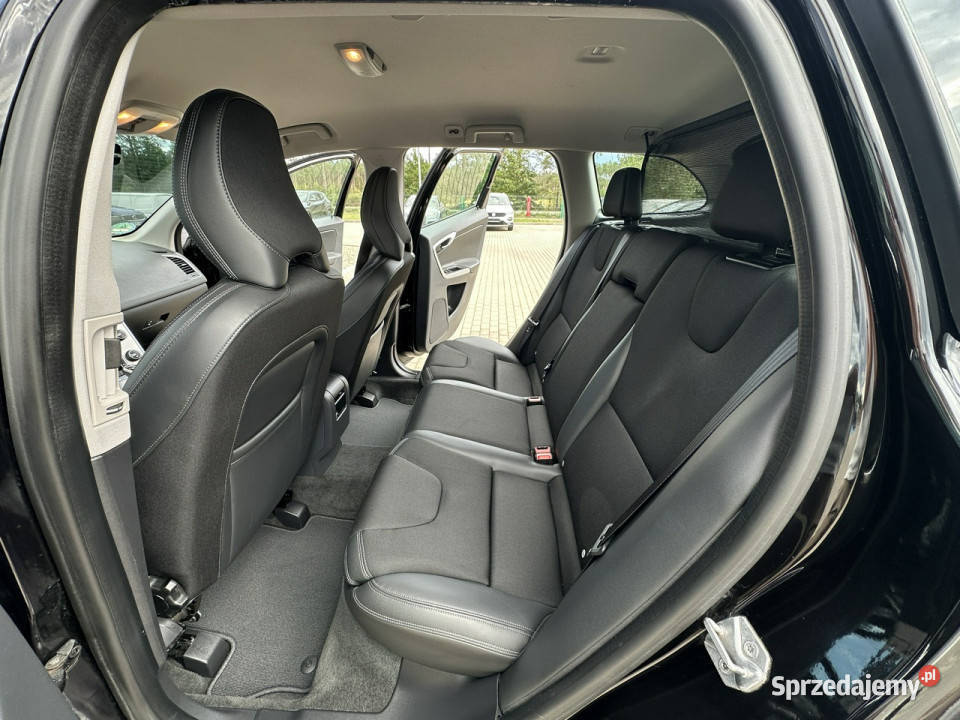 Volvo XC 60 Półskóra Elklapa Grzane fotele bluetooth XC 60 Kąty Opolskie