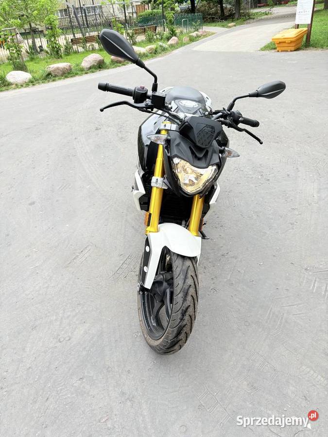 Motocykl BMW G310R naked
