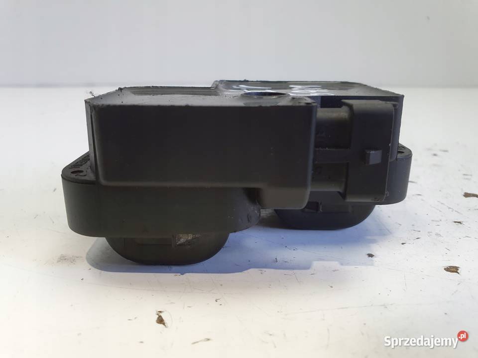 CEWKA ZAPŁONOWA Mercedes W169 17 8V 0221503035 osobowe