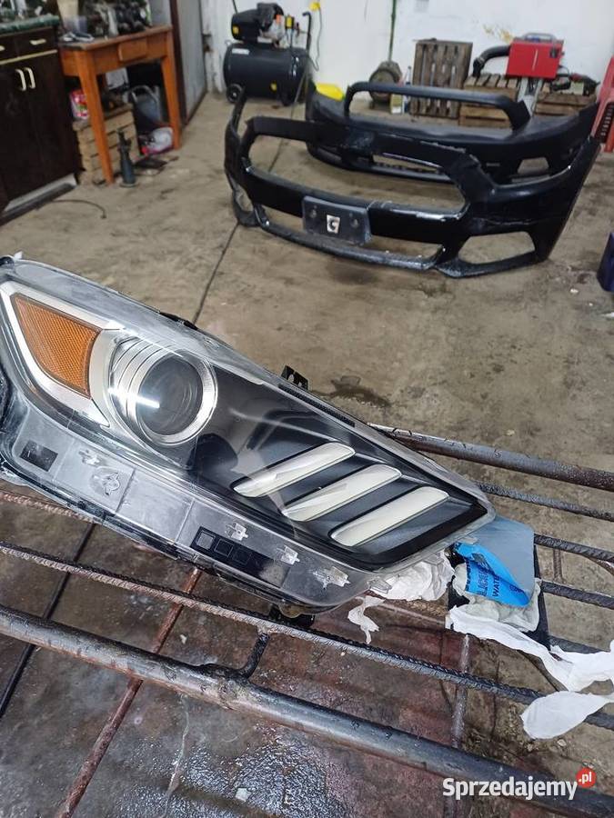 Lampa Mustang 2016 Bilcza