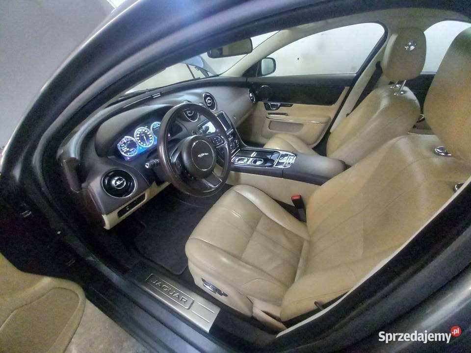 Jaguar XJ Rok produkcji 2015