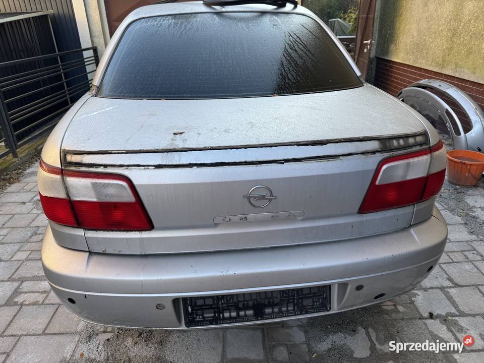 Klapa tył Omega Wrocław