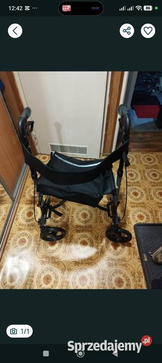 Chodzik z siedziskiem i z torbą