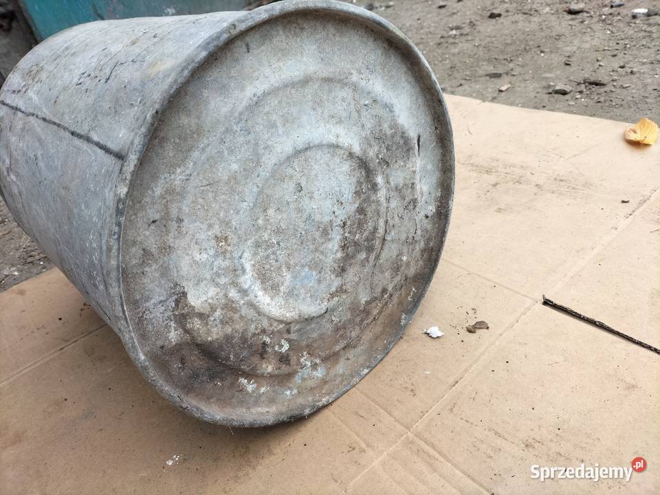 STARY KANISTER BECZKA BAŃKA NA PALIWO