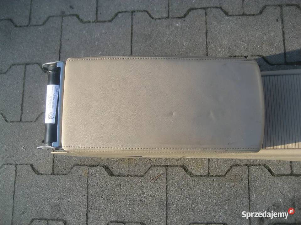 vw passat b6 0510r podłokietnik beżowy wersja Rakoniewice