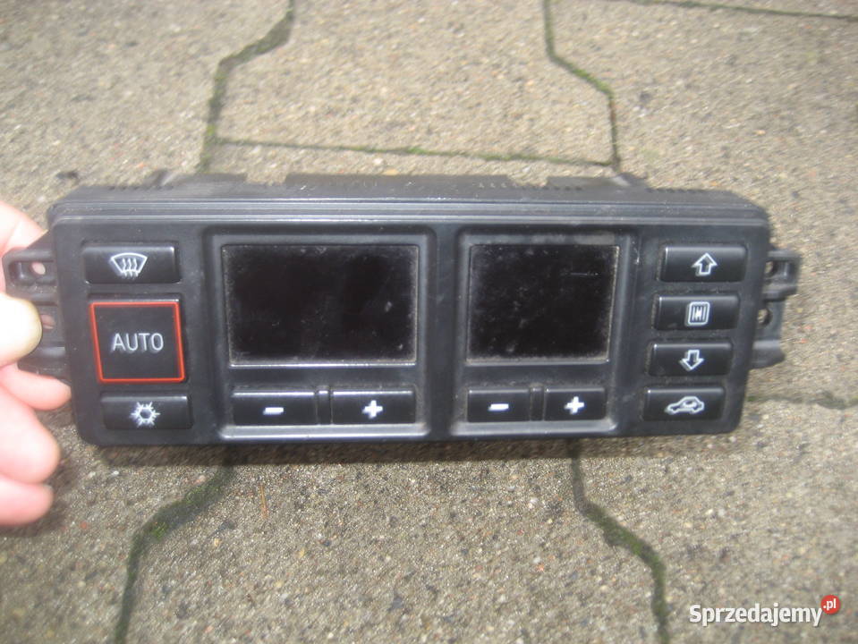 AUDI A3 8L0 PANEL STEROWANIA klimatyzacji Panele sterowania, przełączniki Rakoniewice