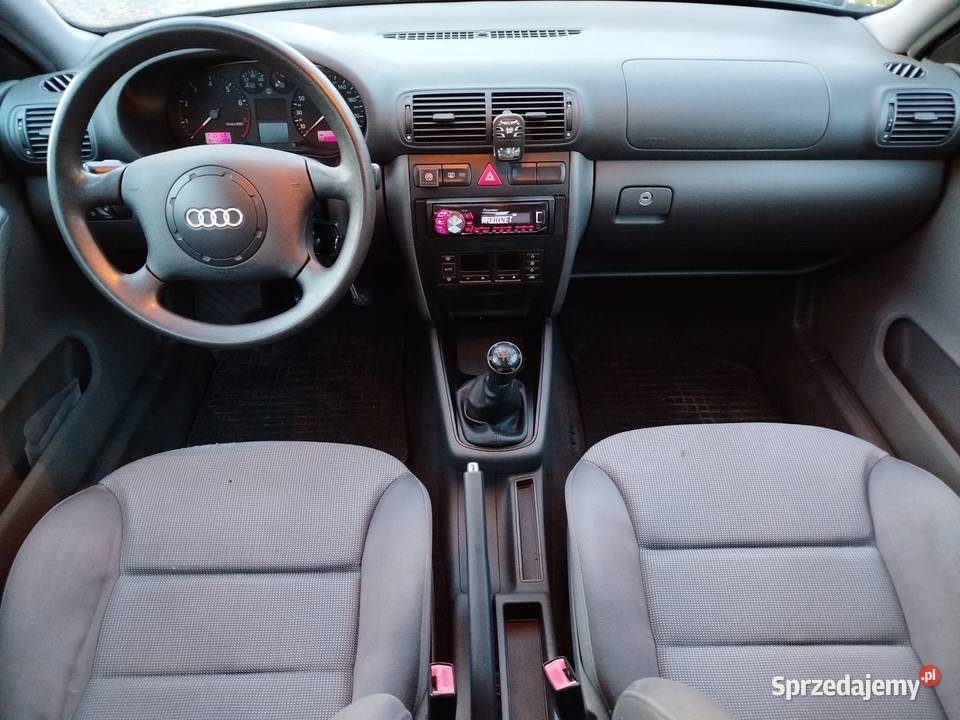 A3 8L 16 BGaz sekwencja 2000 wersja 5 drzwi 270 VAT marża