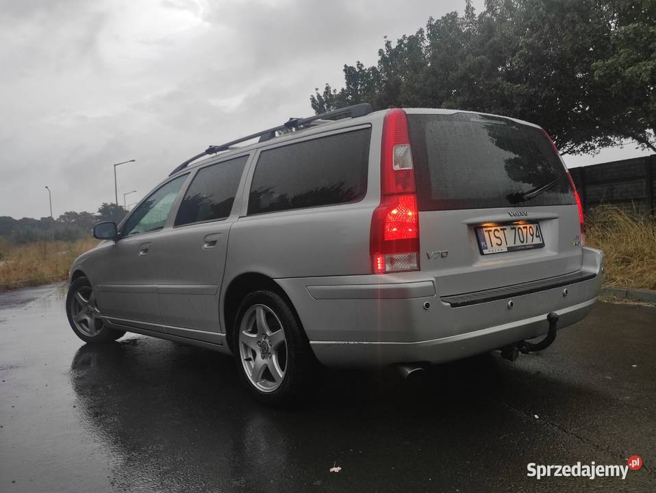 Volvo V70 24 D5 185 4x4 AWD HAK Ksenony Poznań