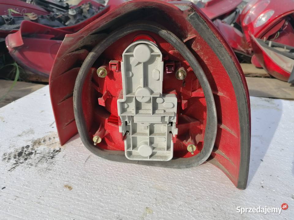 Lampy Tył Komplet Audi A3 8L osobowe Pozostałe Pogorzelec