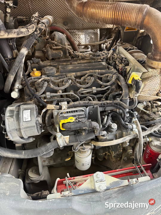 ładowarka czołowa ATLAS AR420 waga przebieg Rok produkcji 2020