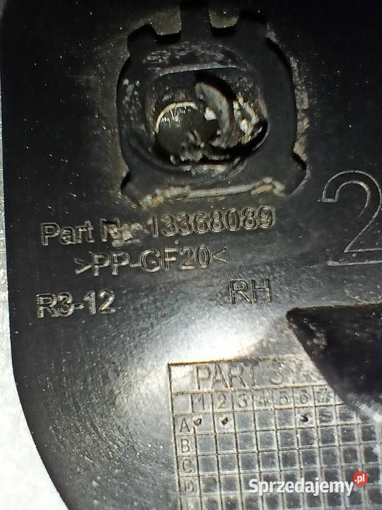 Opel Astra J IV ślizg zderzaka prawy tył Karoseria Czechy